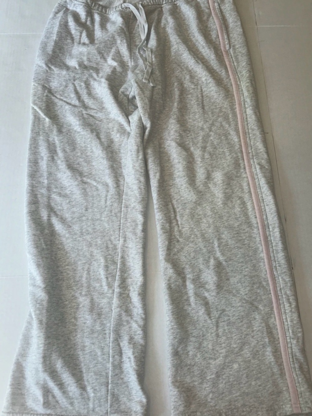 Hollister Women's Fleece Joggers Track Pants Gray Grey Pink Stripe Large